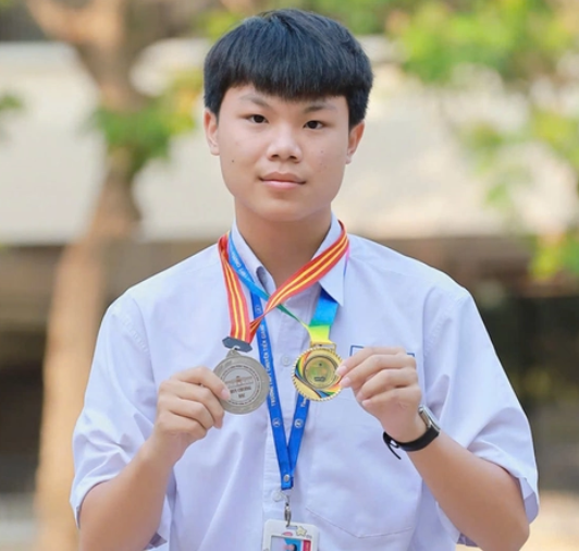 Minh nháp